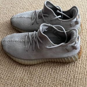 Yeezy boost 350 seasame